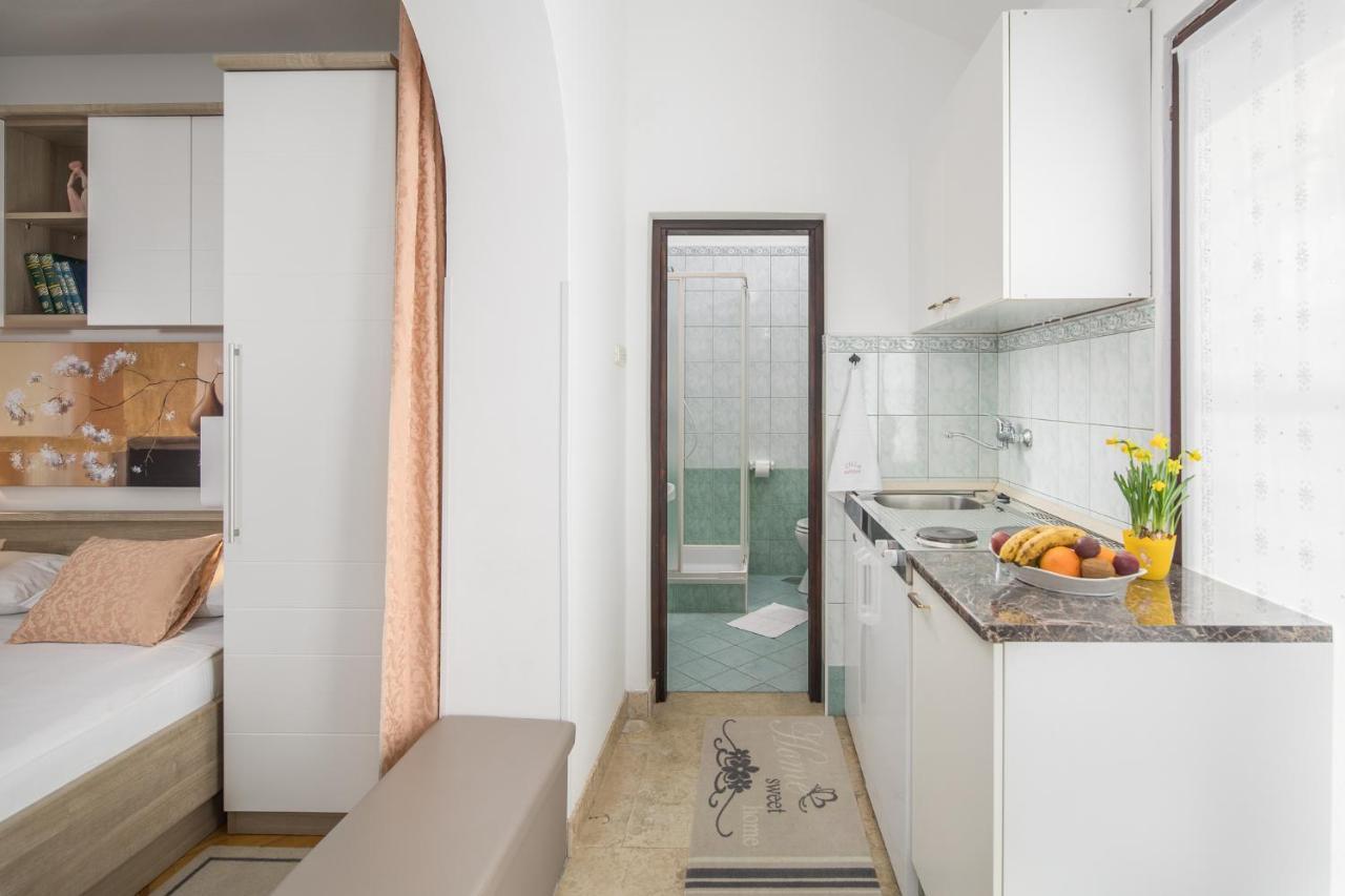 Apartments Villa Katana Пореч Экстерьер фото