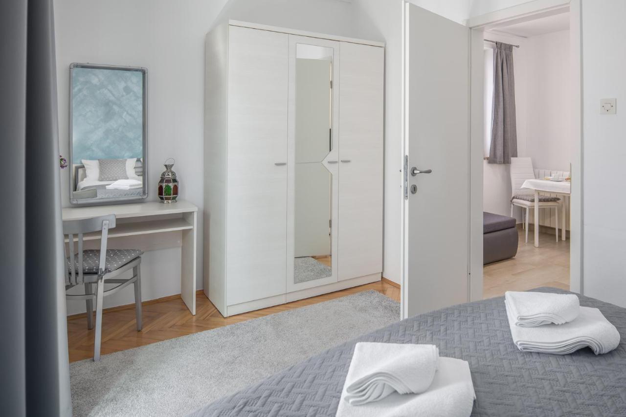 Apartments Villa Katana Пореч Экстерьер фото