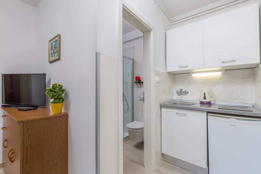 Apartments Villa Katana Пореч Экстерьер фото